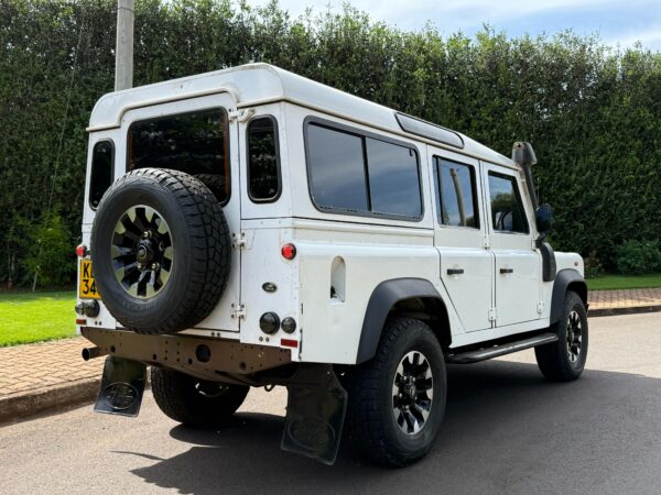 2010LAND ROVER DEFENDER LOCAL - Image 10